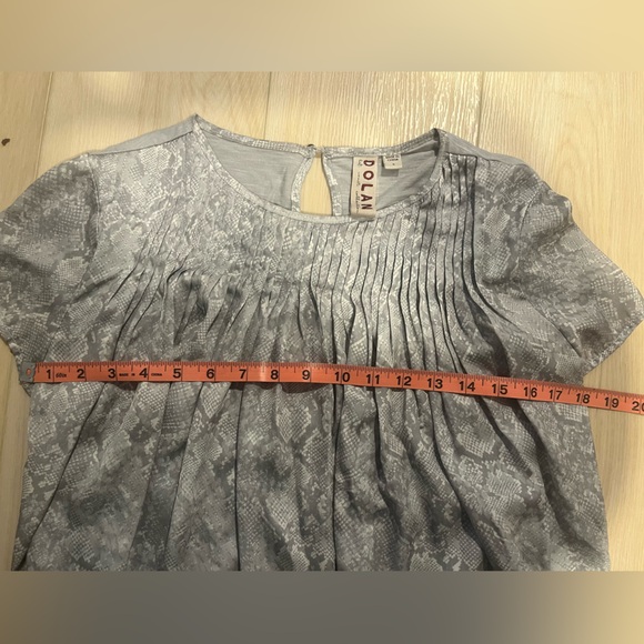 Anthropologie DOLAN Left Coast Snake Print Pleated Blouse - Picture 5 of 8